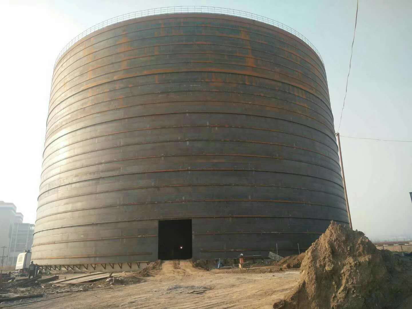 同心承建大型钢板库的好处及原理