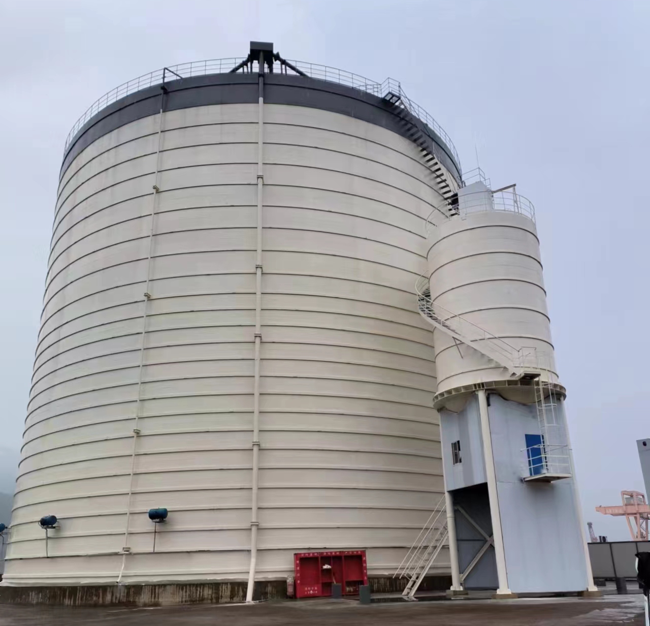 同心10万吨水泥钢板库